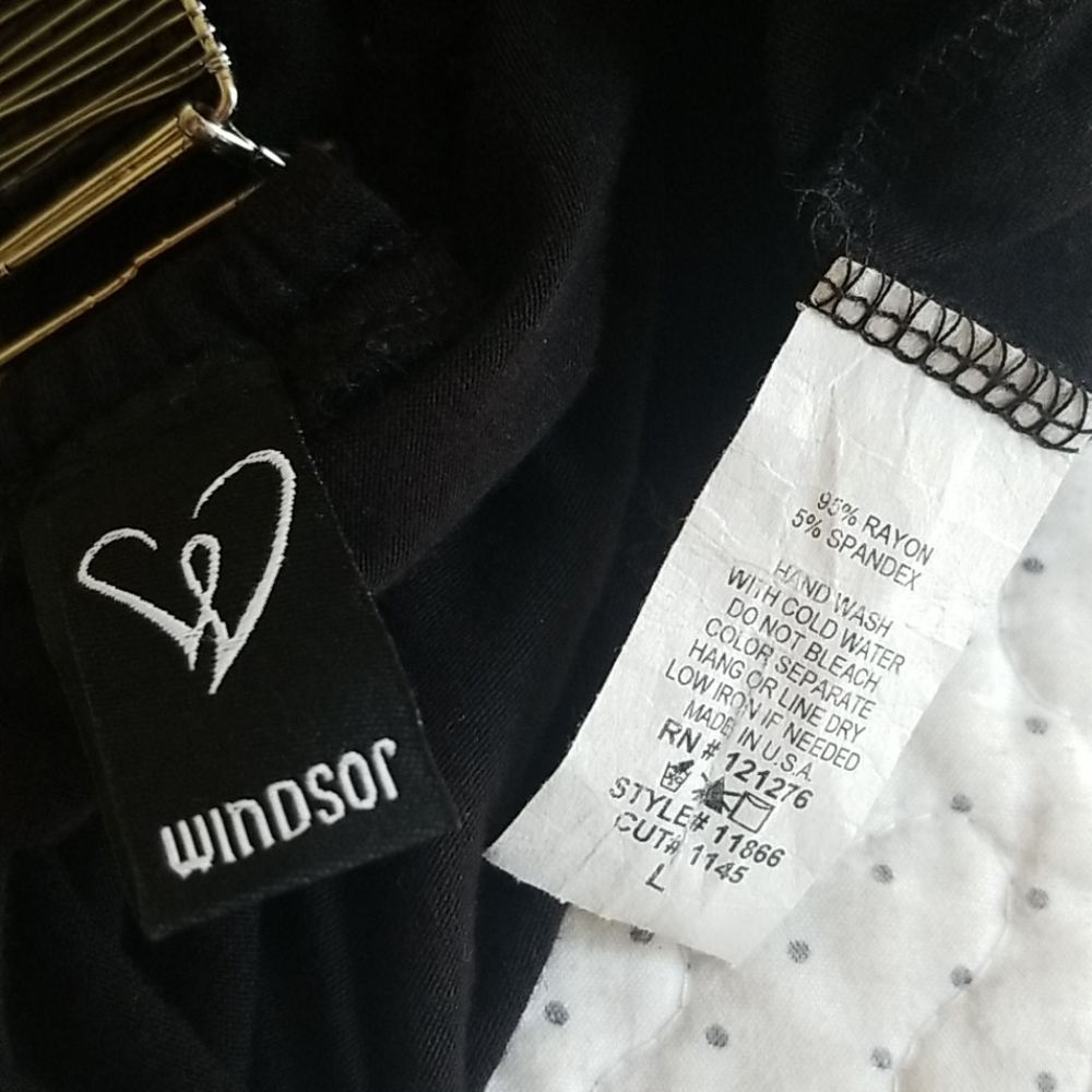 Black Racer Back Tank Top - Picture 6 of 6